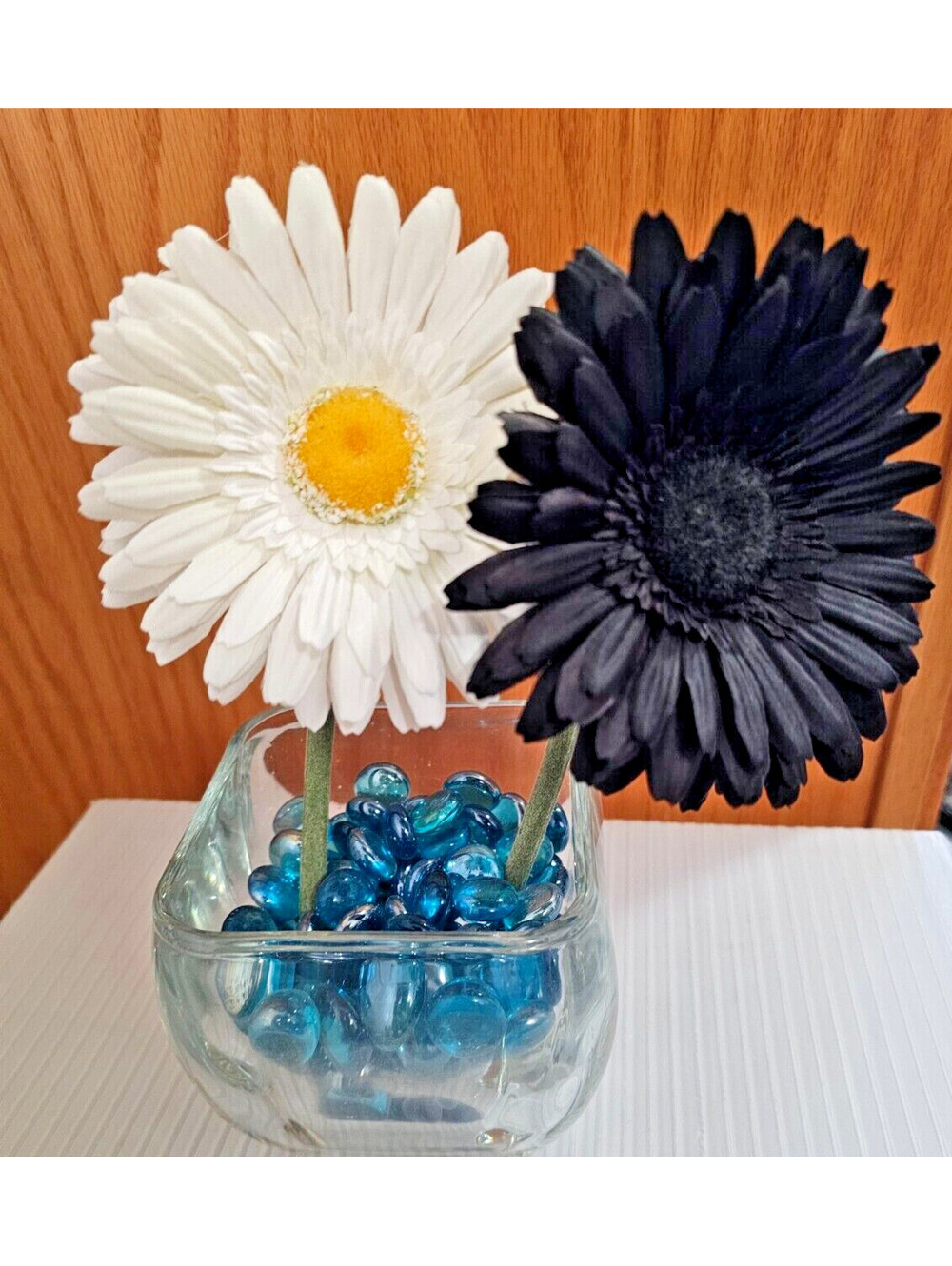 Clear Glass Vase Decorative Square Shaped with Glass Rocks and flowers 4x4x4